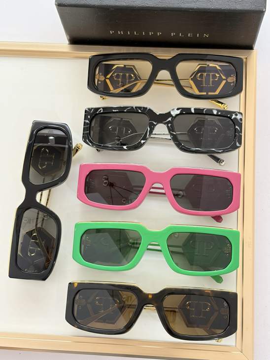 Picture of Philipp Plein Sunglasses _SKUfw80443976fw